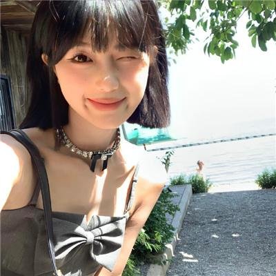 三面镜 海报